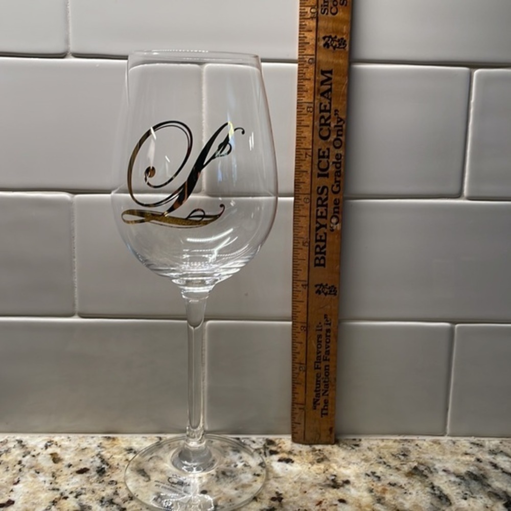 Signature L Monogram Wine Glass - Picture 3 of 4